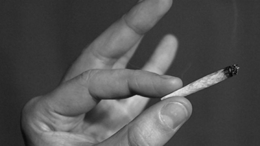 Entre deux joints, on pourrait mettre fin à la prohibition ?